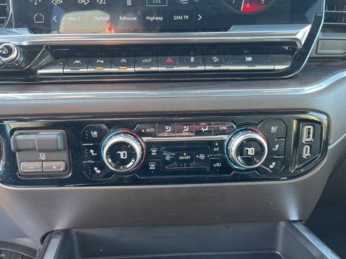 Used 2025 GMC Sierra 1500 SLT w/ SLT Premium Plus Package image 14