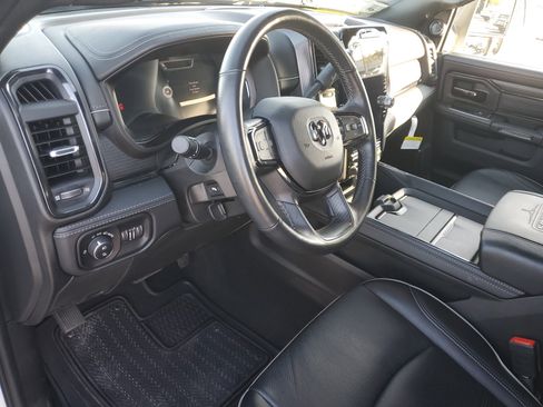 Used 2023 RAM 2500 Limited image 12