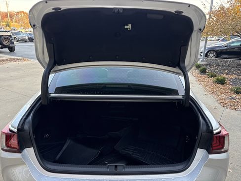 Used 2019 Lexus ES 350 image 31