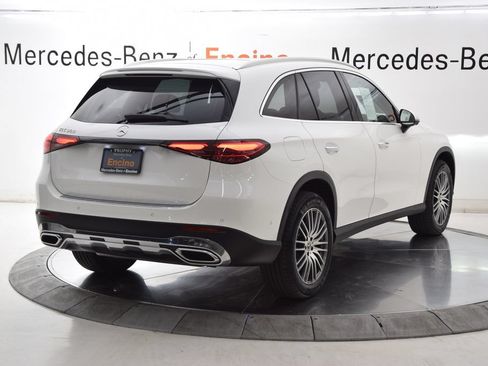 Used 2024 Mercedes-Benz GLC 300 image 6