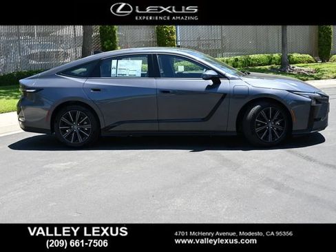 New 2026 Lexus ES 350e FWD image 3