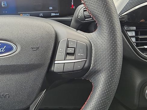 Used 2025 Ford Escape ST-Line FWD image 19
