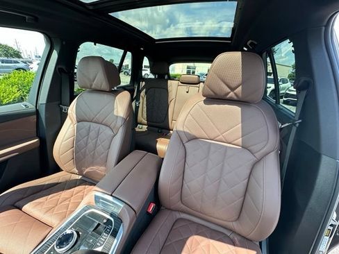 Used 2026 BMW X5 M60i w/ Executive Package AWD/4WD image 30