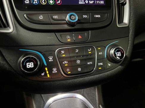 Used 2023 Chevrolet Malibu LT FWD image 34
