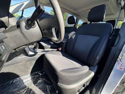 Used 2015 Subaru Forester 2.5i Premium w/ All-Weather Package image 13
