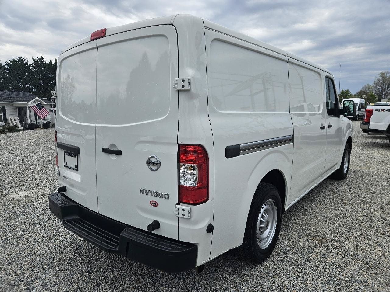 Used 2019 Nissan NV 1500 S RWD image 5