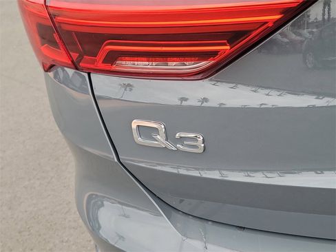 Used 2020 Audi Q3 2.0T Premium Plus w/ Premium Plus Package image 20