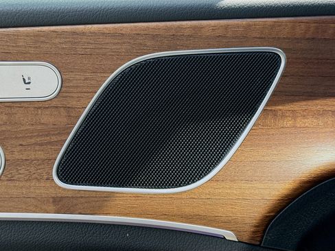 Used 2024 Mercedes-Benz GLE 350 4MATIC w/ Winter Package image 23