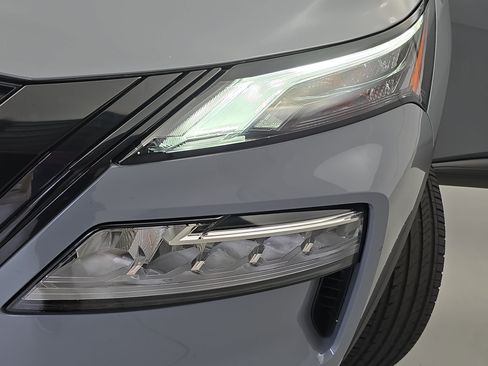 Certified 2023 Nissan Rogue SV w/ SV Premium B Package FWD image 31