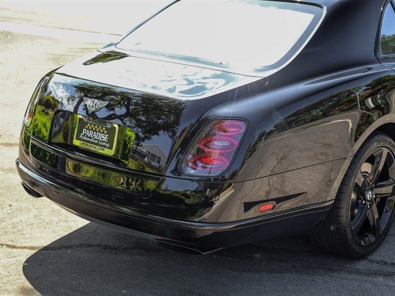 Used 2016 Bentley Mulsanne Speed RWD image 14