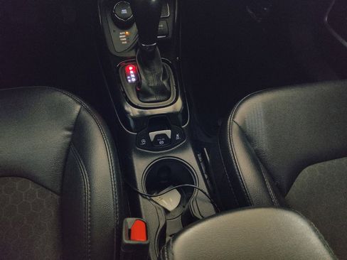 Used 2019 Jeep Compass Latitude AWD/4WD image 26