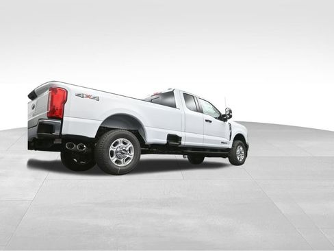 New 2026 Ford F350 XLT image 59