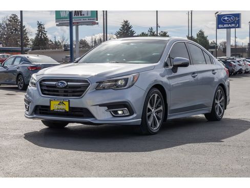 Used 2018 Subaru Legacy 3.6R Limited image 7
