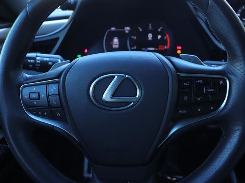 Used 2023 Lexus ES 350 F Sport image 31