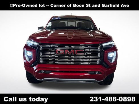 Used 2026 GMC Canyon Denali AWD/4WD image 8