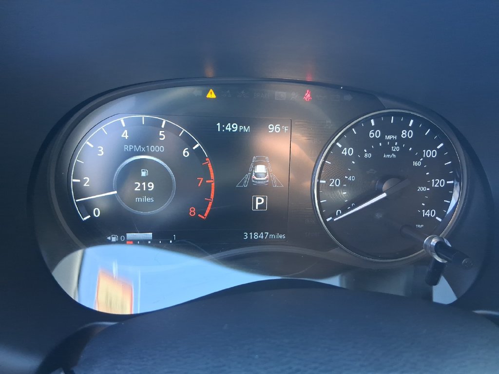 Used 2022 Nissan Kicks SV FWD image 16