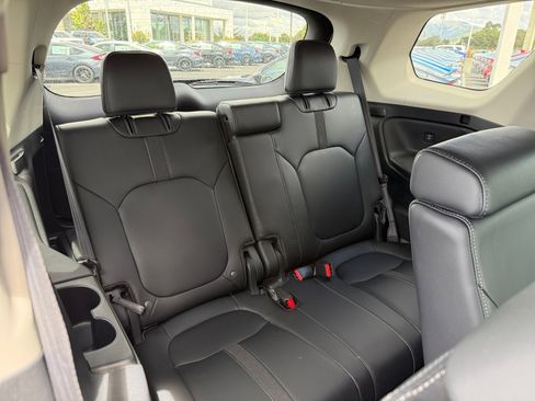Certified 2025 Honda Pilot EX-L image 21