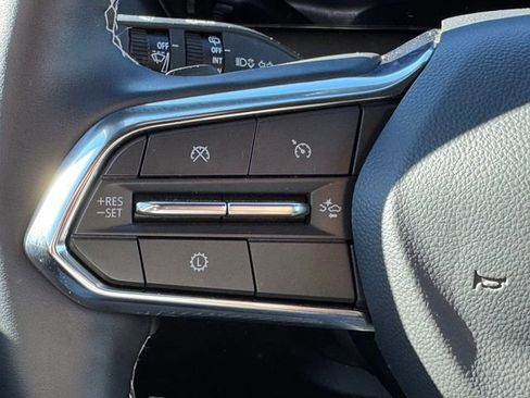 New 2025 Chevrolet Traverse LT image 27