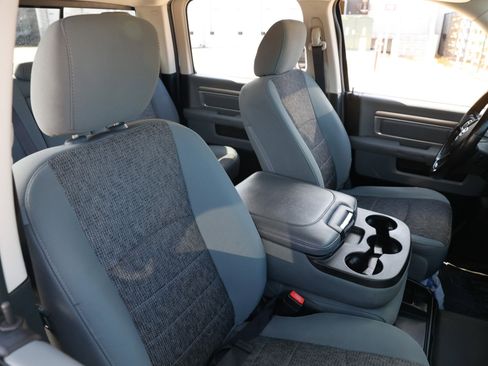 Used 2016 RAM 3500 Lone Star image 19