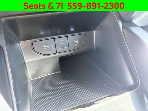 Certified 2024 Kia Sorento LX FWD image 19