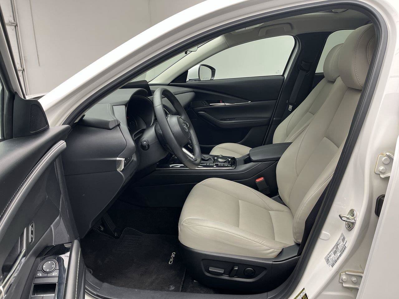 Used 2024 MAZDA CX-30 AWD 2.5 S w/ Preferred Package image 3