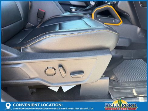 Used 2023 Ford Bronco Badlands image 10