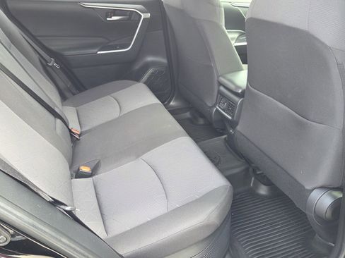 Certified 2024 Toyota RAV4 XLE image 10