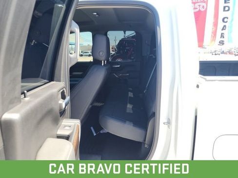 Certified 2022 GMC Sierra 3500 SLE w/ SLE Value Package AWD/4WD image 30