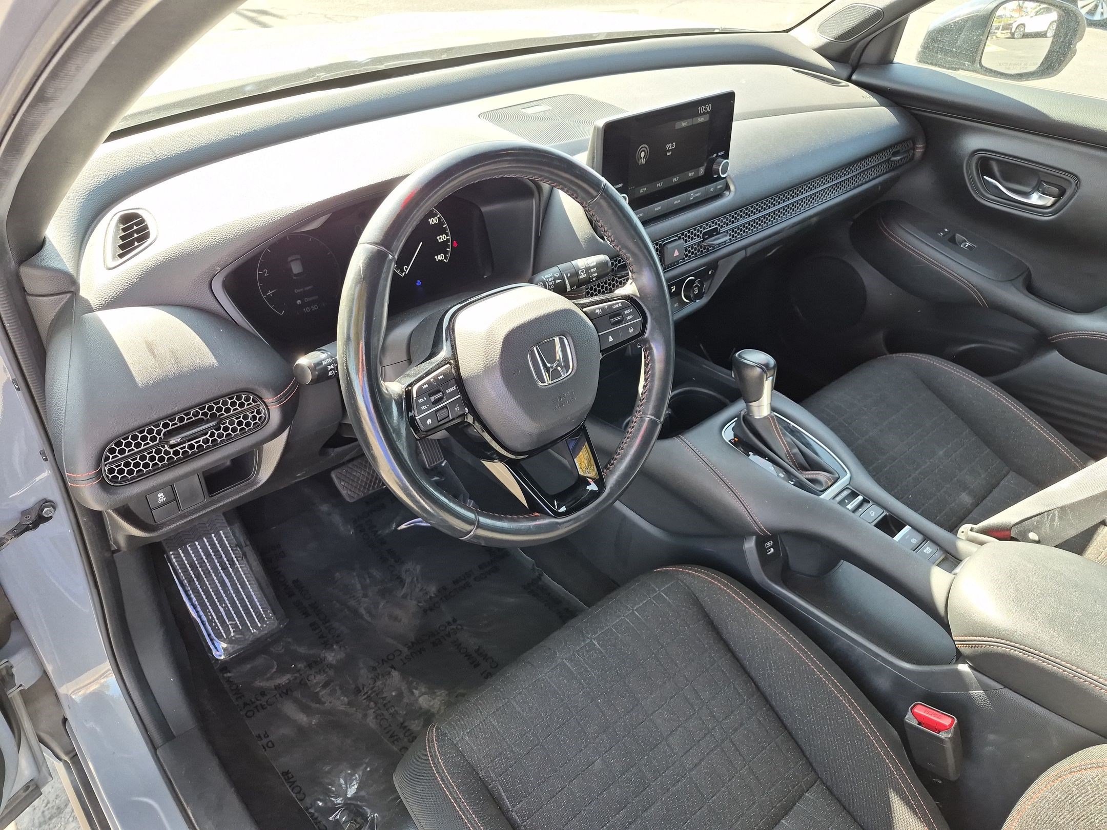 Used 2024 Honda HR-V Sport image 16