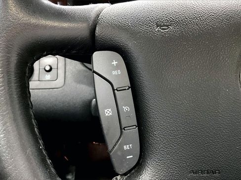 Used 2006 Chevrolet Impala SS w/ Convenience Package image 11