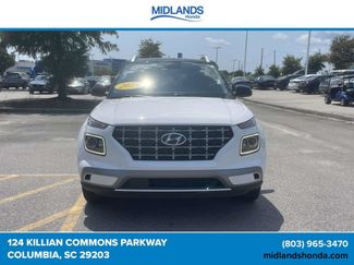 Used 2023 Hyundai Venue Limited FWD video 2