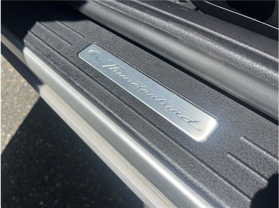 Used 2004 Ford Thunderbird RWD image 14