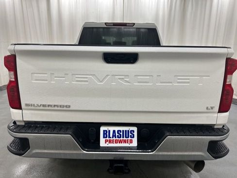 Used 2024 Chevrolet Silverado 3500 LT image 4