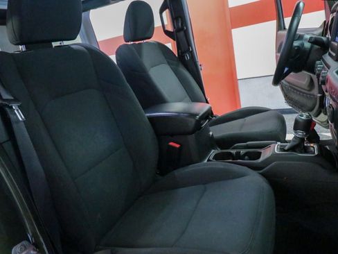 Used 2021 Jeep Wrangler Unlimited Sport image 20