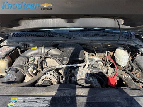 Used 2007 Chevrolet Silverado 3500 LT w/ Heavy-Duty Power Package image 9