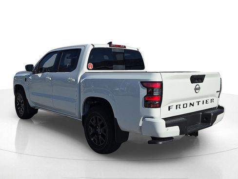 New 2026 Nissan Frontier SV image 4