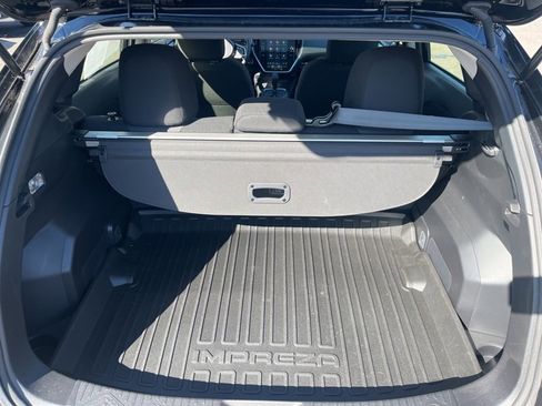 Used 2025 Subaru Impreza 2.0i Sport image 11