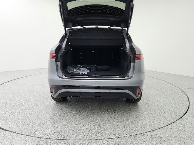 Certified 2026 Jaguar F-PACE R-Dynamic S AWD/4WD image 23