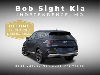 New 2026 Kia Sportage SX FWD video 4