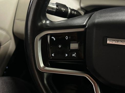 Used 2021 Land Rover Range Rover Evoque S image 31