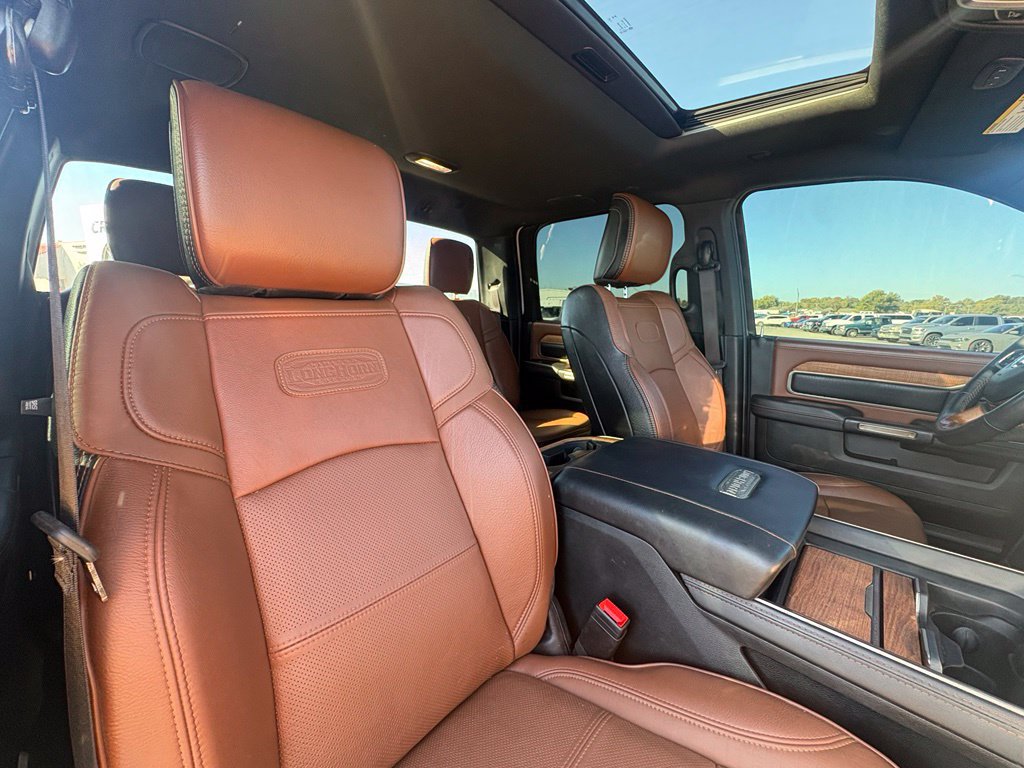 Used 2024 RAM 3500 Limited w/ Towing Technology Group AWD/4WD image 29