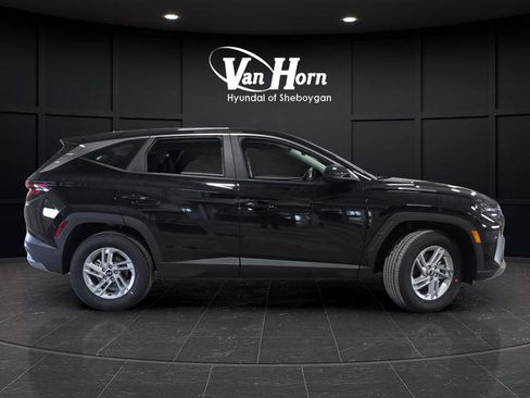 New 2026 Hyundai Tucson SE image 2
