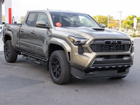 New 2026 Toyota Tacoma TRD Sport AWD/4WD image 3