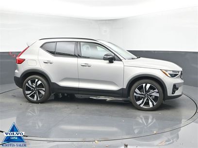 Used 2025 Volvo XC40 B5 Plus