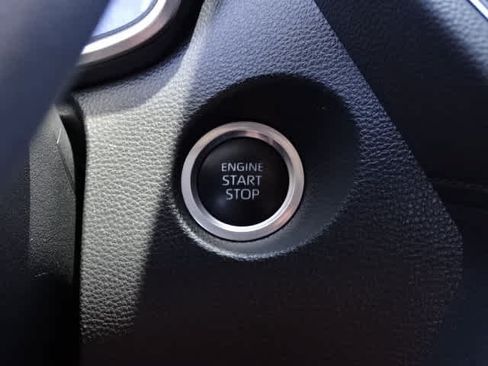 Certified 2023 Toyota Corolla Cross XLE FWD image 30