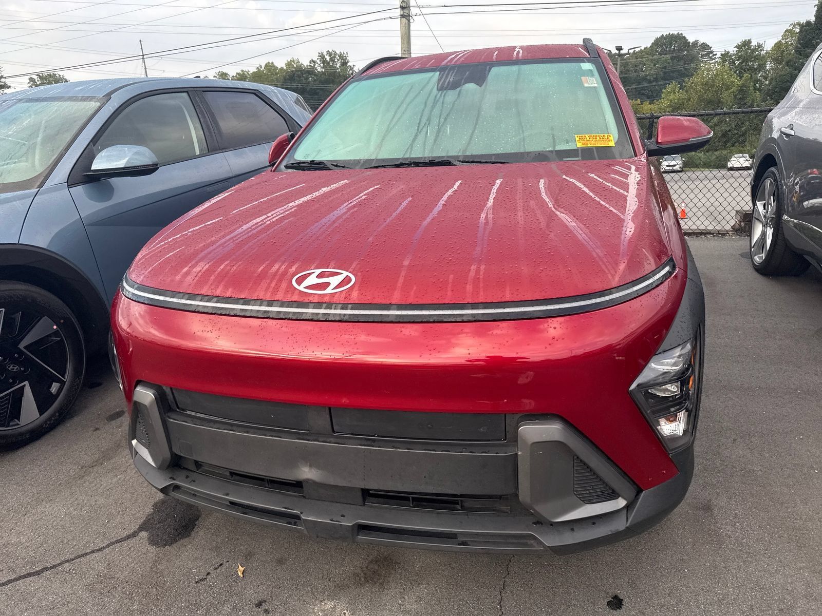 Used 2024 Hyundai Kona SEL FWD image 3