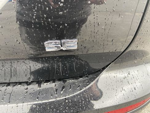 Used 2025 Mitsubishi Outlander SE image 20