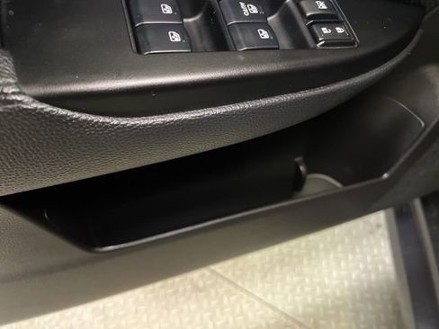 Used 2014 Subaru Legacy 2.5i Limited w/ Moonroof Package image 47