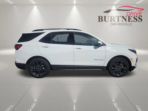 Certified 2024 Chevrolet Equinox RS w/ LPO, Floor Liner Package AWD/4WD image 9