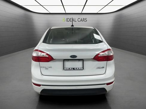 Used 2017 Ford Fiesta SE FWD image 6